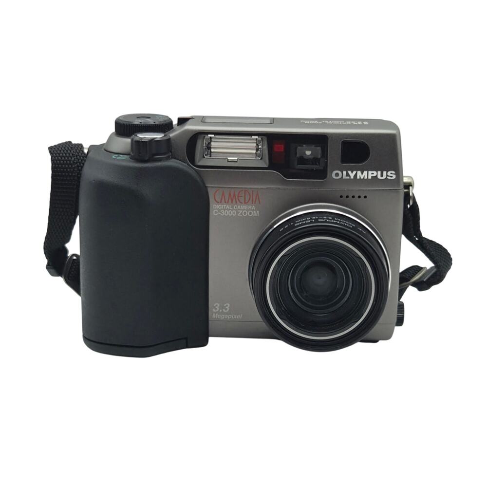Olympus Camedia C-3000 Zoom 3.3MP Digital Camera Tested Working 128MB Card